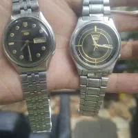 دوعدد ساعت لوکس قدیمی درحد نو