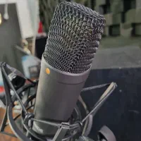 میکروفون rod nt1 تقریبا آکبند هستش