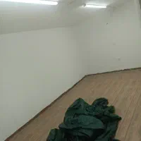 اجاره  سالن  ۲۰ متری با سرویس حمام و دستشویی
