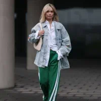 زیگزال دوز راسته دوز وسط کار|استخدام صنعتی، فنی، مهندسی|تهران, مسعودیه|دیوار