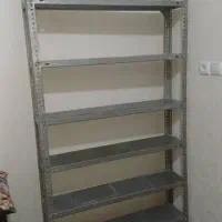 قفسه آهنی یک‌میلیون و پانصد هزار