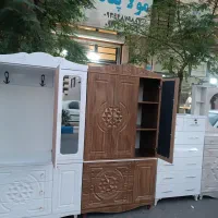 کمد ودراور منبران|جاکفشی، کمد، دراور|شهریار, شهریار|دیوار