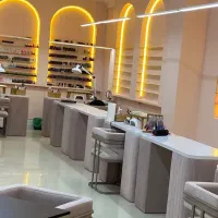 استخدام ناخن کار و مژه کار به صورت درصدی و اجاره