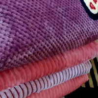 پتو دو نفره مسافرتی جنس خارجی درجه یک|رختخواب، بالش، پتو|دوگنبدان, |دیوار