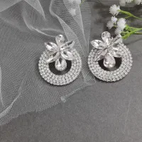 انواع تاج وریسه|زیورآلات و اکسسوری|رشت, استقامت ۲|دیوار