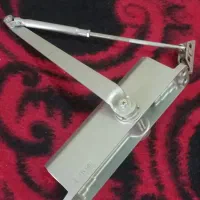 جک‌آرام‌بند،آچارفرانسه، جعبه‌‌‌کمک‌اولیه