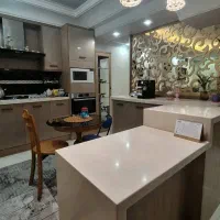 ۱۱۷ متر دو خواب /پارکینگ و اسانسور و انباری