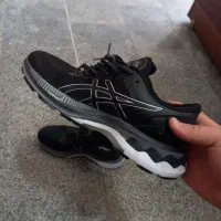 کفش اورجینال اسیکیس