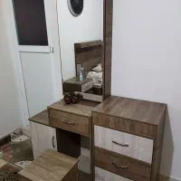 تخت خواب دو نفره همراه با تشک طبی|تخت و سرویس خواب|گرمدره, |دیوار