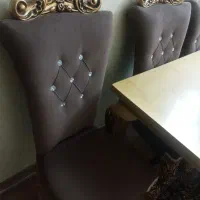 صندلی ناهار خوری تاجدار