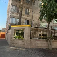 خانه طبقه دوم۱۵۰متری اقایی