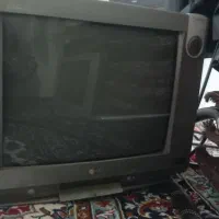 دو عدد تلویزیون|تلویزیون و پروژکتور|خاوه, |دیوار