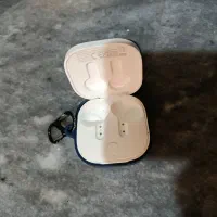 کیس خالی ایرپاد Qcy T13 Xکاملا سالم|لوازم جانبی موبایل و تبلت|تهران, امام زاده حسن|دیوار