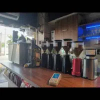 نیروی جوان آقاجهت کاردرکافه نیازمندیم|استخدام خدمات فروشگاه و رستوران|کرج, شهرک امیر المومنین|دیوار
