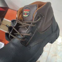 کفش کار محکم استاندارد|کیف، کفش، کمربند|حبیب آباد, |دیوار