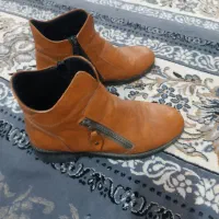 نیم بوت زیبا|کیف، کفش، کمربند|زابل, |دیوار