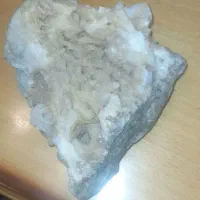 سنگ کوارتز (سنگ غار)