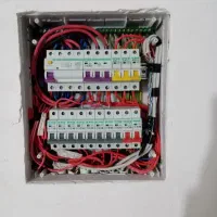 کارگر ساده برقکار