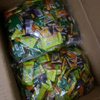 یک‌ کارتون‌ ترشی‌ پسندیده