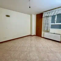 ۱۵۰ متر ، سه خواب ، خیابان ارتش|اجارهٔ آپارتمان|اصفهان, حسینآباد|دیوار