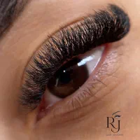 اکستنشن مژه کاشت مژه