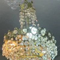 یه جفت لوستر کریستال آنتیک قدیمی|لوستر و چراغ آویز|تهران, شهرک شریعتی|دیوار