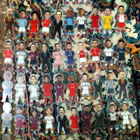 165 عدد فیگور کیمدی|اسباب‌‌بازی|ری, شهادت|دیوار