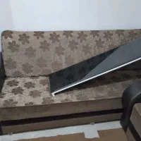 ۶نفره وتخت خوابشو همراه میز تی وی