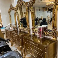 آیینه و کنسول