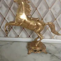 اسب برنجی سایز بزرگ