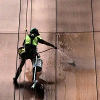 سندبلاست ترمیم نما درزگیری عایق کاری آببندی داربست