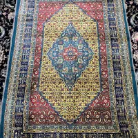 قالیچه پشت نمدی|فرش|ملایر, |دیوار