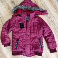 تعدادی لباس بچگانه 5و6و7