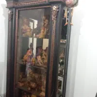 بوفه شیشه ای