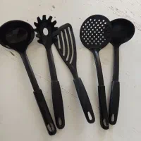 کفگیر وملاقه