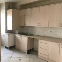 ۹۸ متر دو خواب نزدیک دریاچه