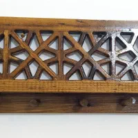 شلف دیواری چوبی با جای لیوان|کتابخانه، شلف، قفسه‌های دیواری|مشهد, هنرور|دیوار