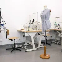 استخدام برشکار نازک‌دوزی و خیاط حرفه‌ای مزون