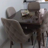 میز ناهارخوری ۴ نفره شیک و نو