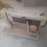چرخ خیاطی اسوارنا