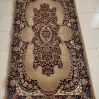 فرش کناره ۱در۲ درحدنو بدون هیچ ایراد