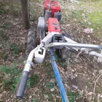 تیلر کشاورزی در حد نو|ماشین‌آلات صنعتی|شاندرمن, |دیوار