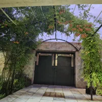 ویلای-نقلی-واقع-در-اسلامیه-یزد-خراشه