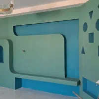 نصب کاغذ دیواری و پوستر ورنگ ساختمان