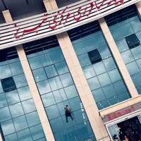 شرکت کار در ارتفاع(راپِل) پیچ رولپلاک نما با طناب|خدمات پیشه و مهارت|تبریز, |دیوار