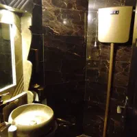 ویلا ۸ -قیمت استثنایی-فول بازسازی نیم طبقه اول