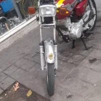 هوندا ۱۲۵ کم کار تمیز