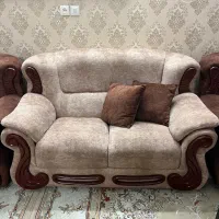مبل ۷نفره راحتی سالم و تمیز به همراه کوسن|مبلمان خانگی و میز عسلی|مشهد, وکیل‌آباد|دیوار