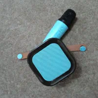 اسپیکر کوچک میکروفون دار