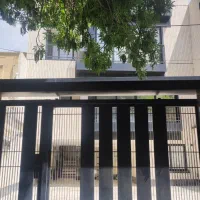 185متر-بر-مادی-نیاصرم-حمزه-طبقه-آخر-تک-واحدی